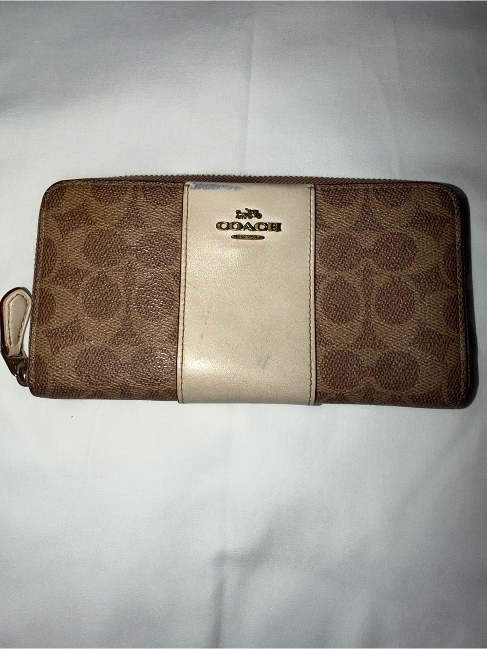 Coach Brown Signature Continental Wallet with Cream Center